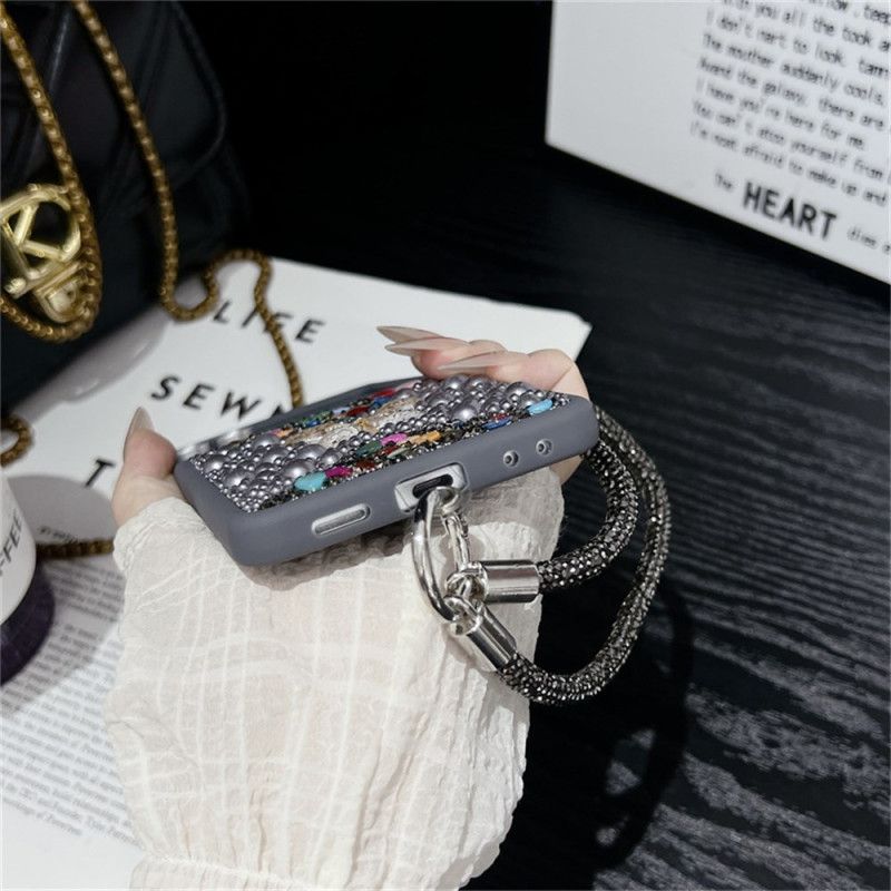 Etui Do Samsung Galaxy Z Flip 7 Brokatowy Wzór I Pasek Na Nadgarstek